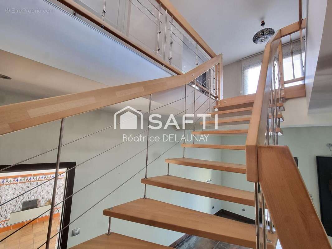 Photo 3 - Maison à MILHAUD