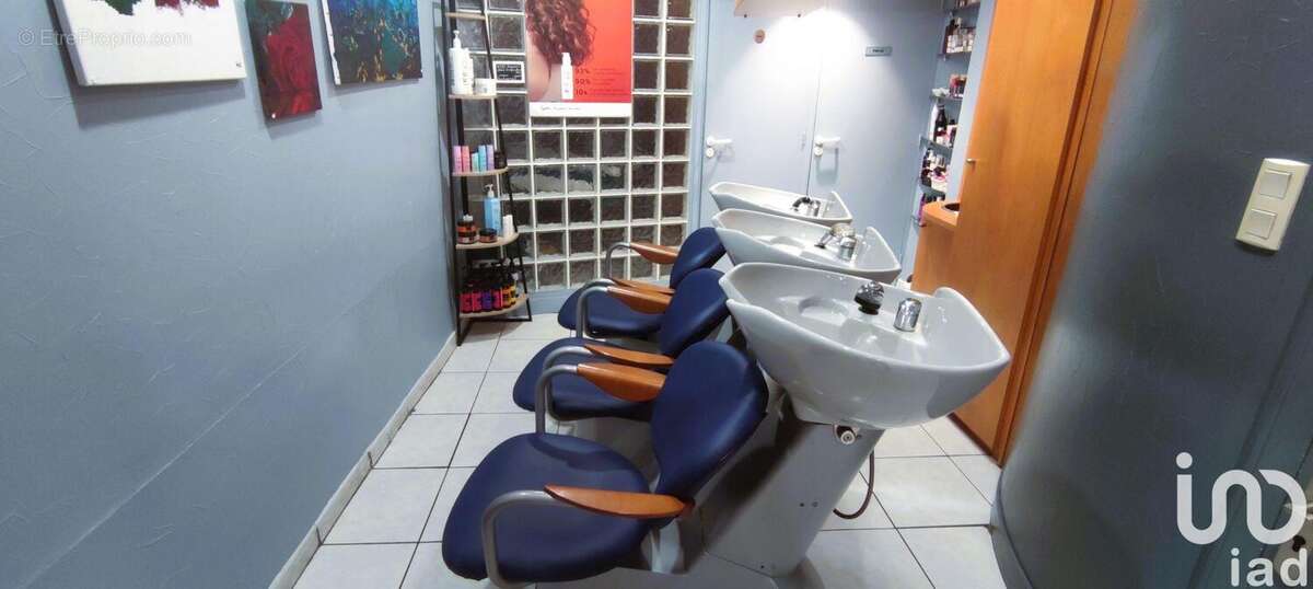 Photo 2 - Commerce à LA CHARITE-SUR-LOIRE