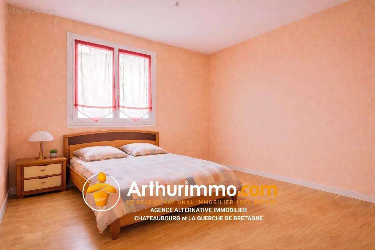 Maison à LA GUERCHE-DE-BRETAGNE