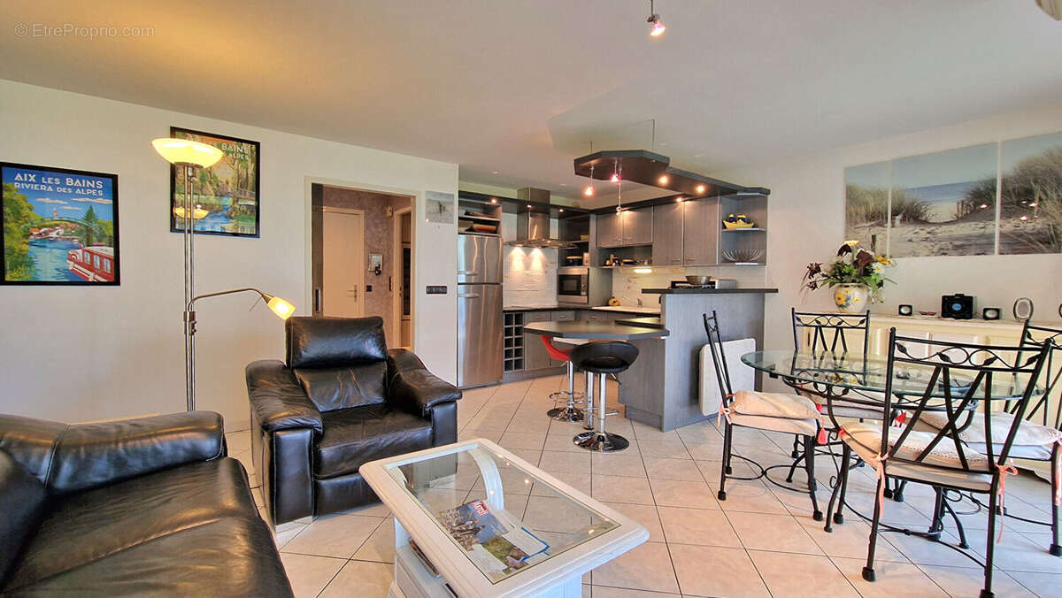 Appartement avec terrasse et vue panoramique sur le lac du Bourget - photo 2