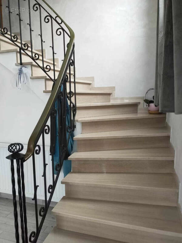 Maison à LA SOUTERRAINE