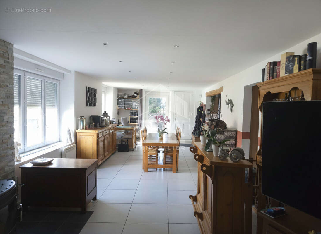Maison 188m² à thervay - photo 3