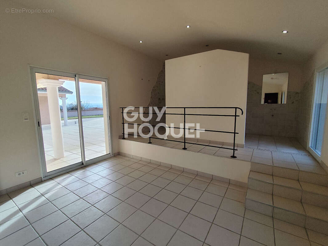 Maison à MONTBRISON