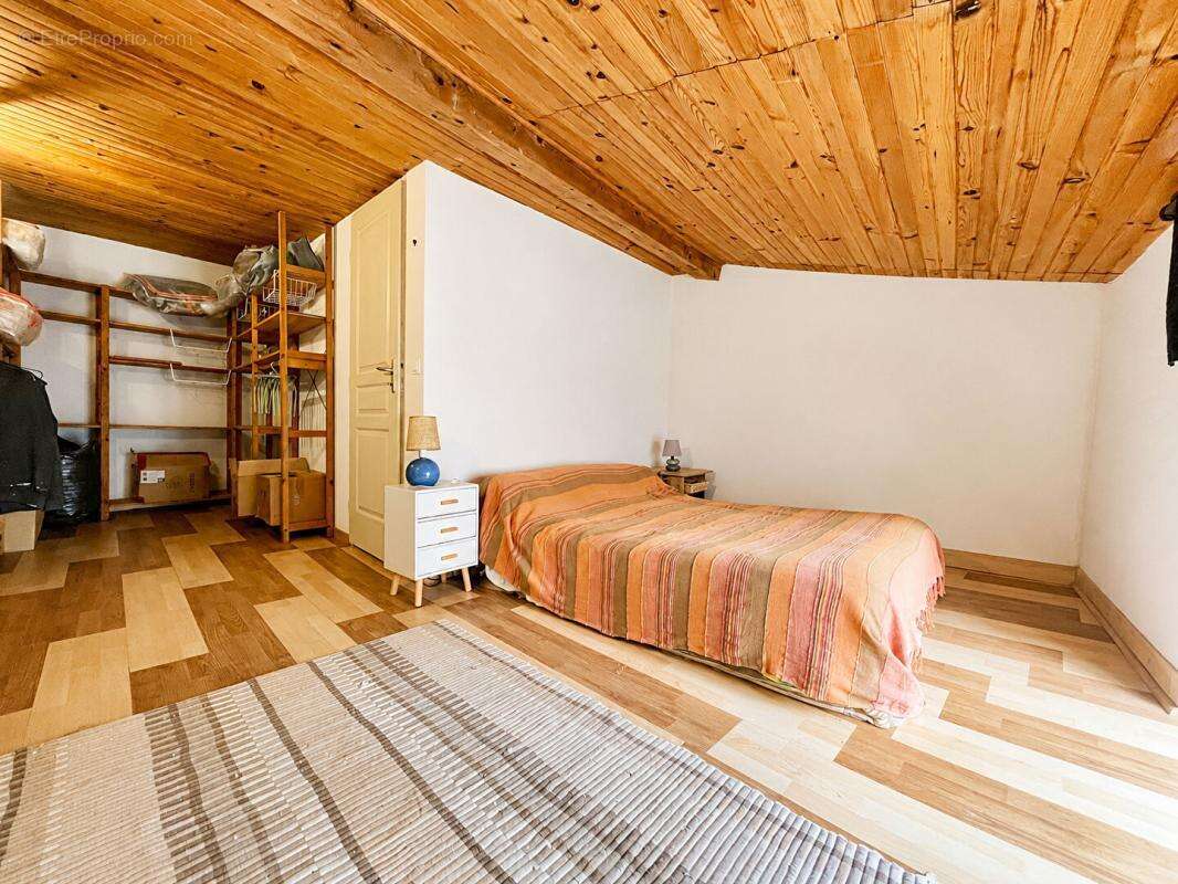 EXCLUSIVITÉ, Maison de ville avec garage, cave à Rieux-Minervois - photo 8