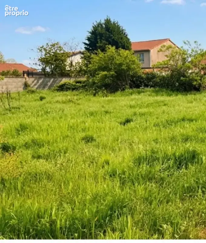 Terrain 710 m² à Plaisance-Du-Touch  - photo 2
