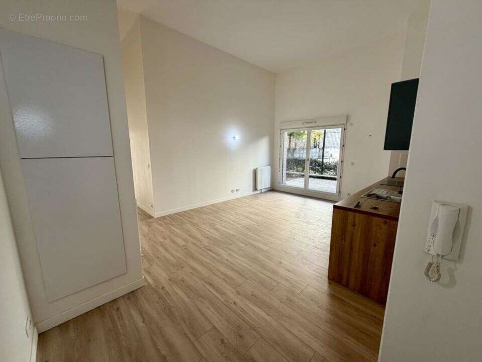 Appartement à AUBERVILLIERS