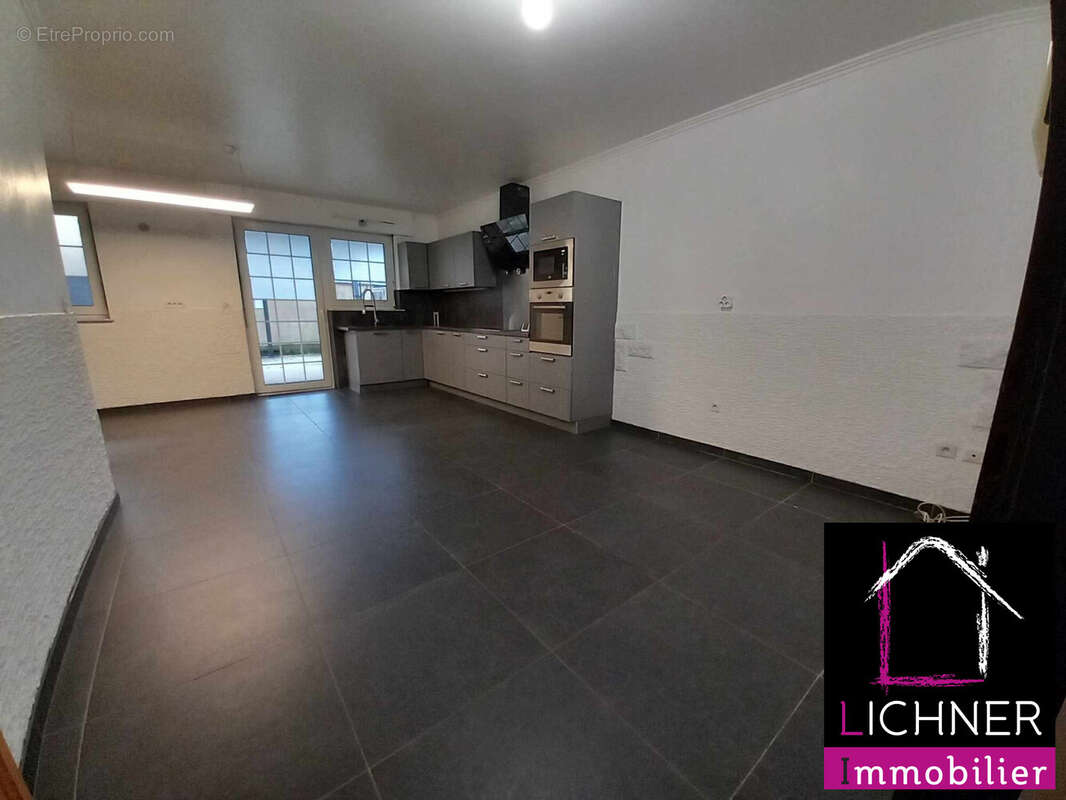 Maison à BEHREN-LES-FORBACH