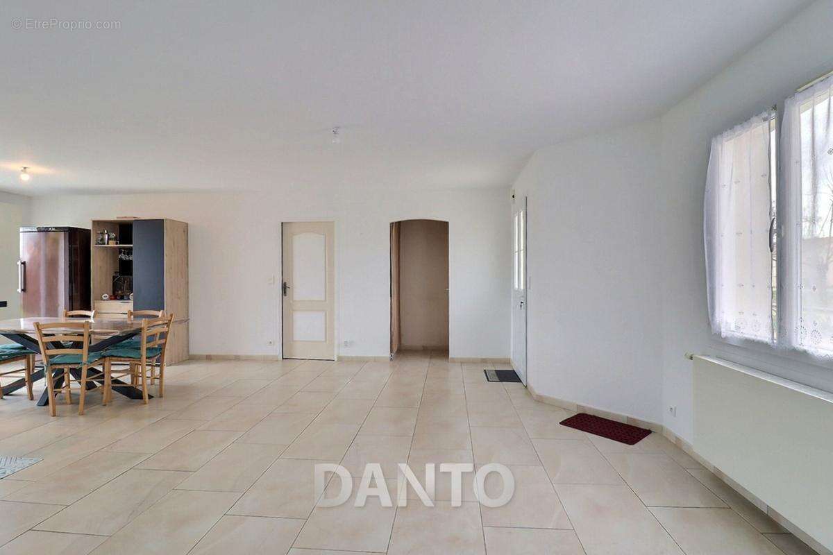 Maison à ARTHON-EN-RETZ