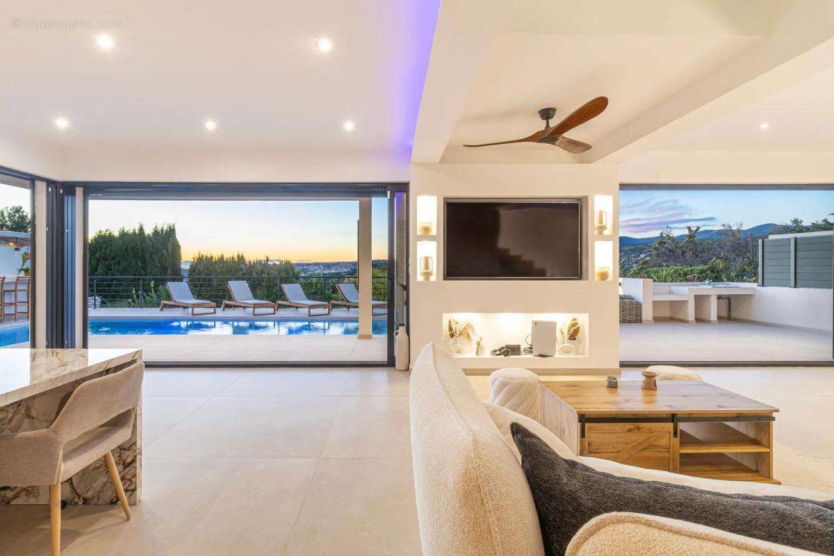 Maison à PLAN-DE-CUQUES