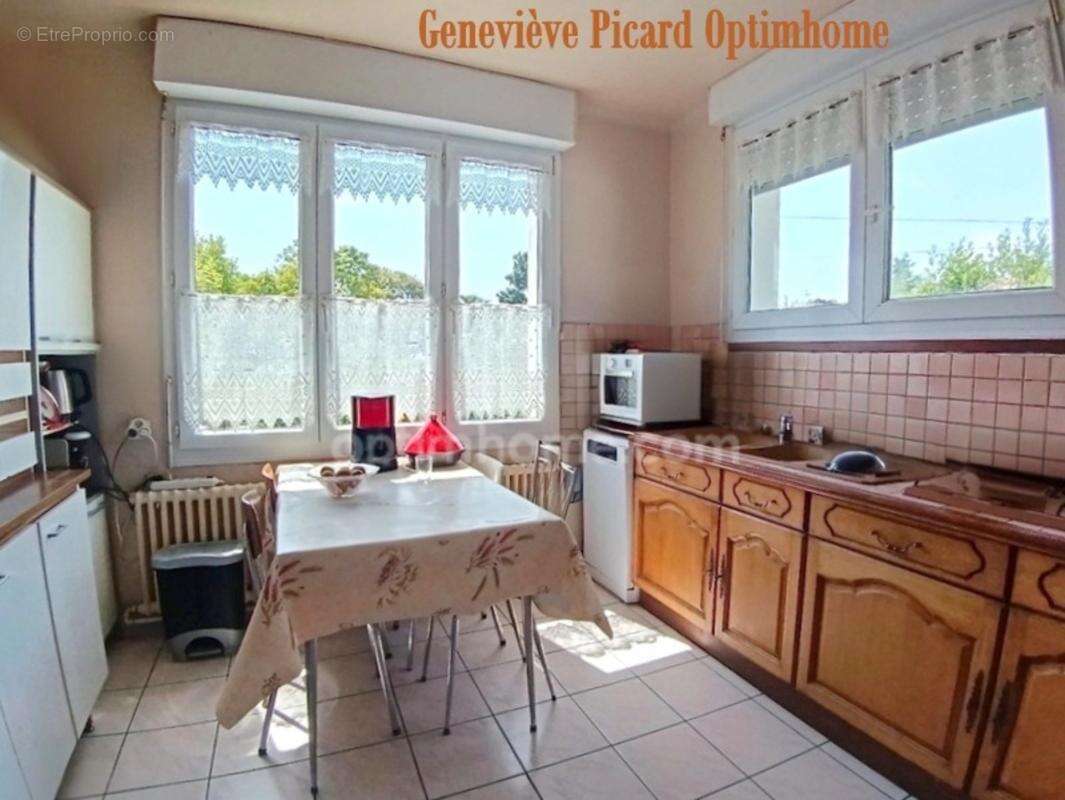 A vendre à Evellys : maison de 100 m2 au coeur de Moustoir-Remungol sur un terrain à bâtir de 1000 m2 - photo 7