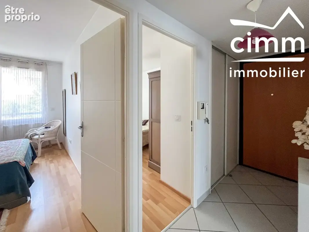 Appartement 57 m² à La Terrasse  - photo 3
