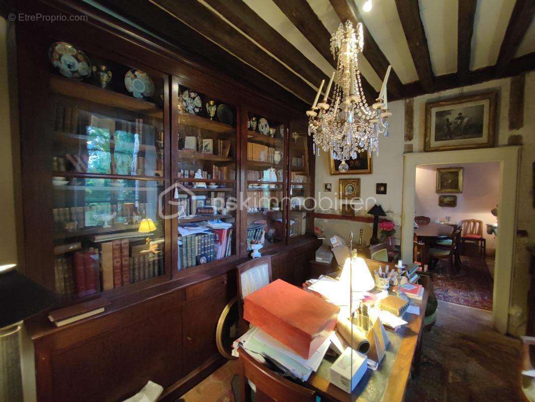 Maison à SAINT-MAURICE-AUX-RICHES-HOMMES