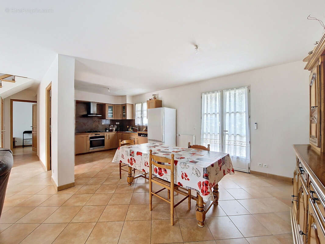 Maison à BOISSY-L'AILLERIE