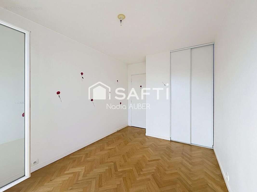 Photo 9 - Appartement à VITRY-SUR-SEINE