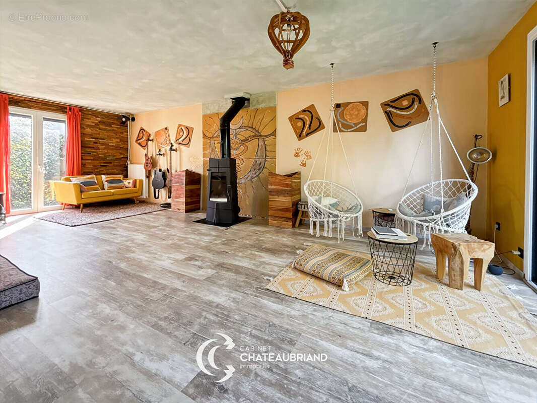 Maison familiale à vendre Saint Malo Secteur Château-Malo 9 pièce(s) 187 m2 proche Ecole - photo 5