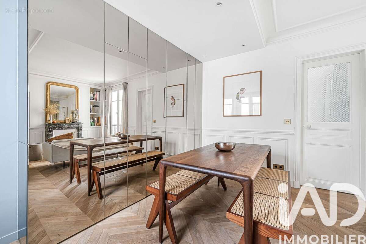 Photo 3 - Appartement à PARIS-10E