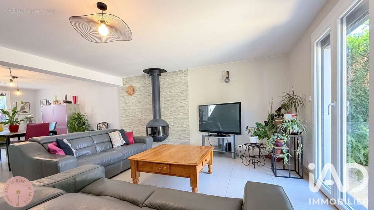 Maison 130 m² à Marly  - photo 7