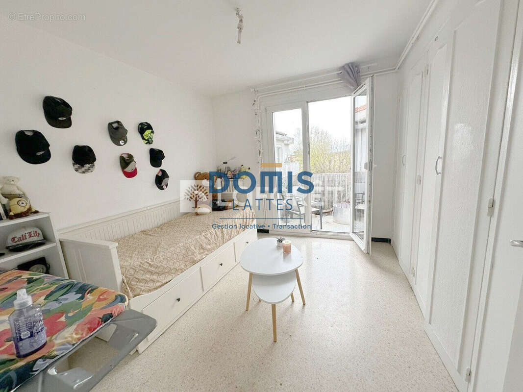 Appartement à LATTES