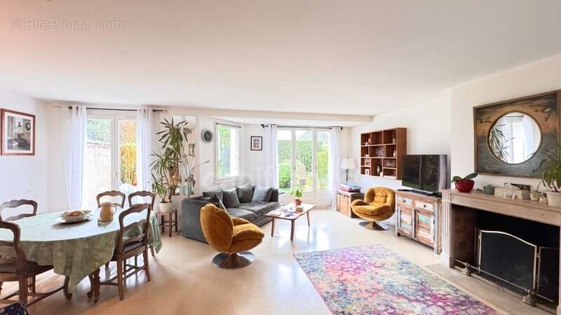 Maison à NOISY-LE-ROI