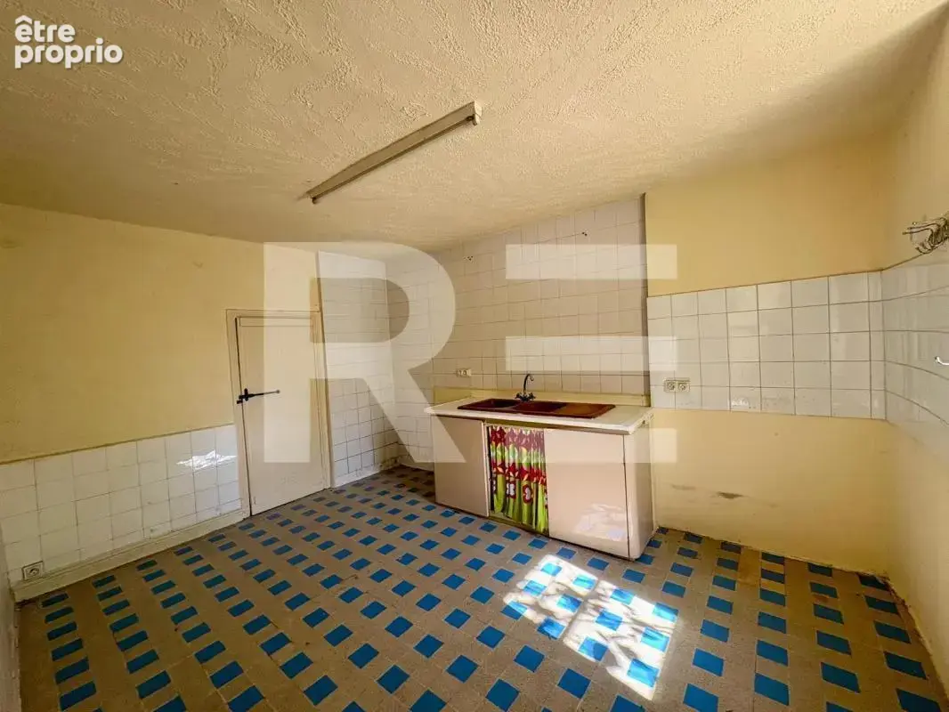 Bagnols-sur-ceze - villa 3 chambres sur 1200m2 de terrain - fort potentiel - photo 3