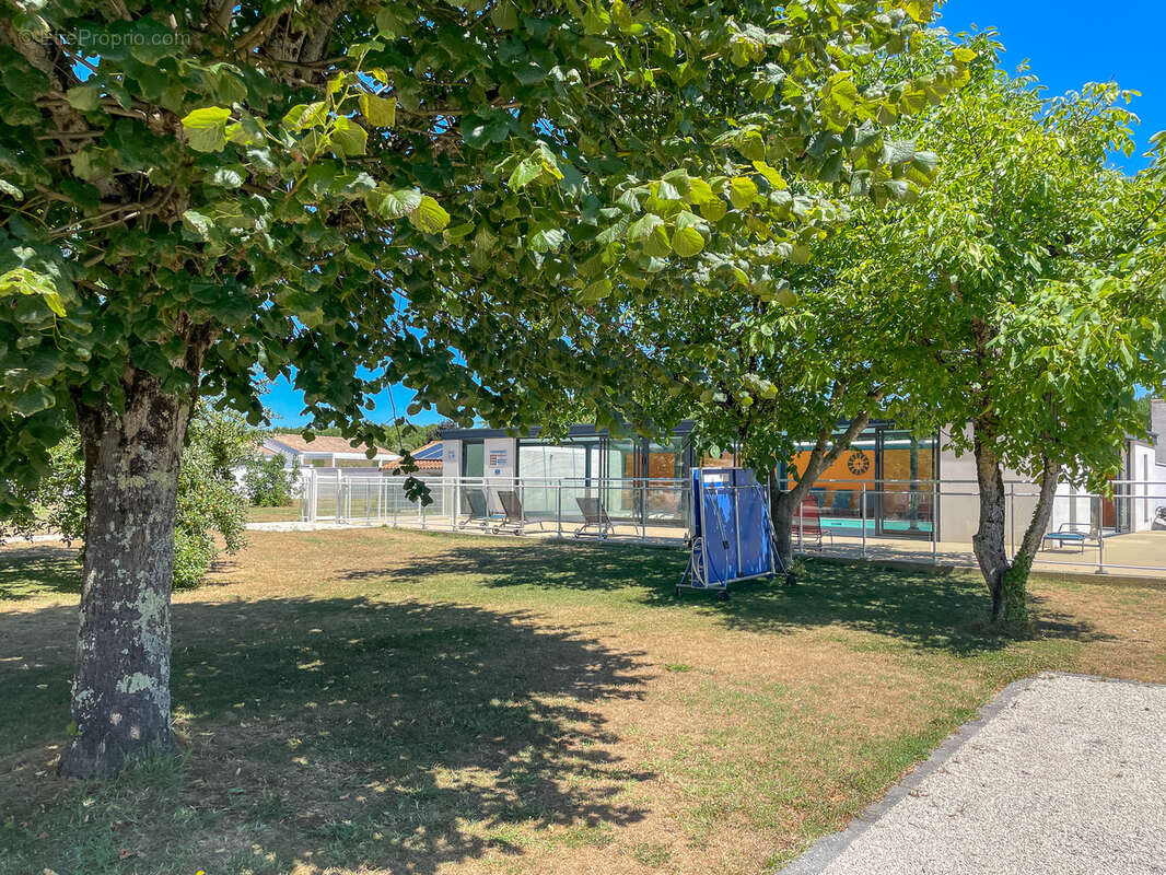 Maison à LES MATHES