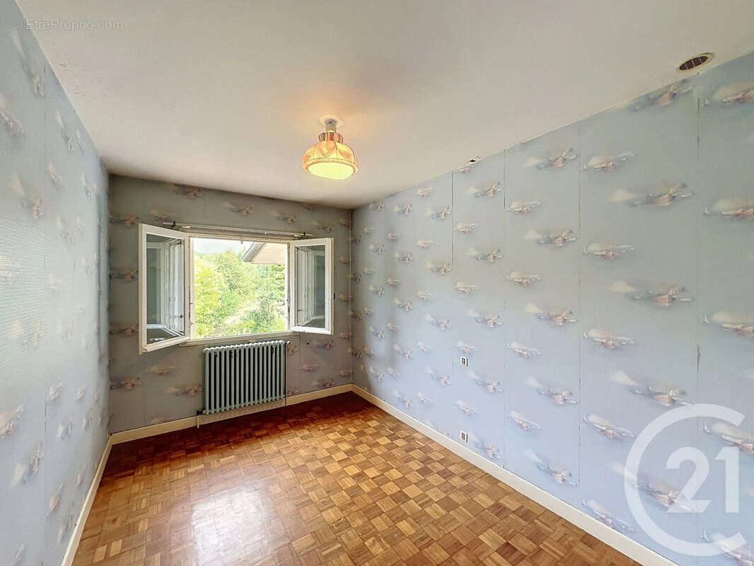 Maison 106 m² à Pavie  - photo 18