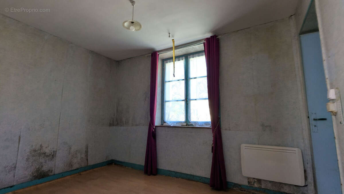 Jolie maison de campagne à rénover à AMFREVILLE - 68,5 m² - photo 5