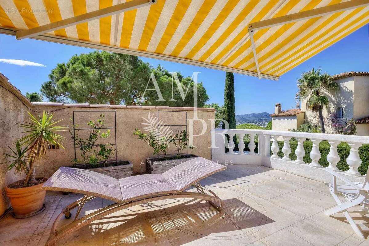 Maison à CANNES
