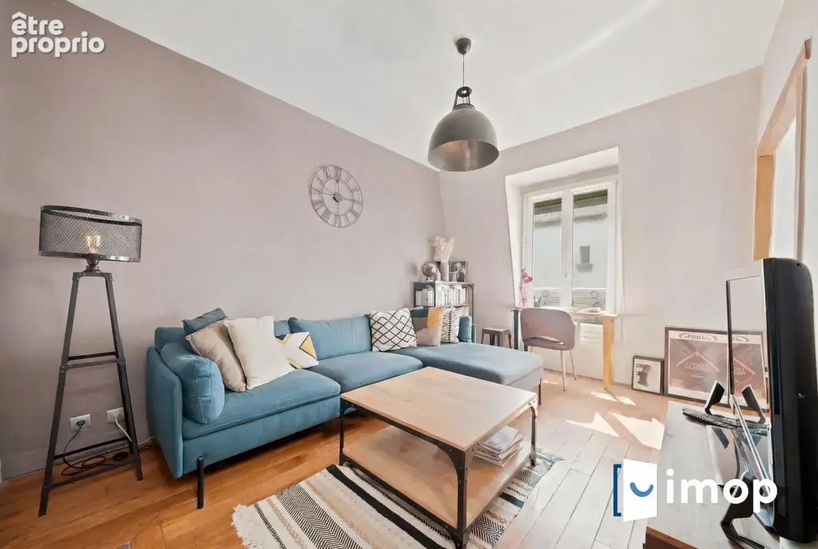 Appartement 33 m² à Paris-18e  - photo 2
