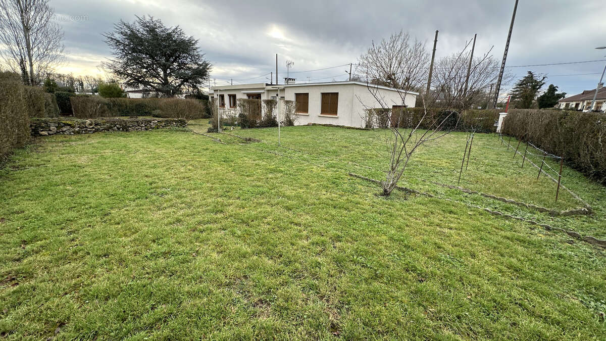 Maison à SAINT-GERMAIN-LES-ARPAJON