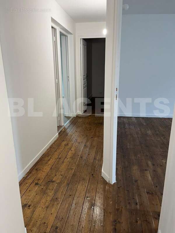 ou - Maison à SOURDUN