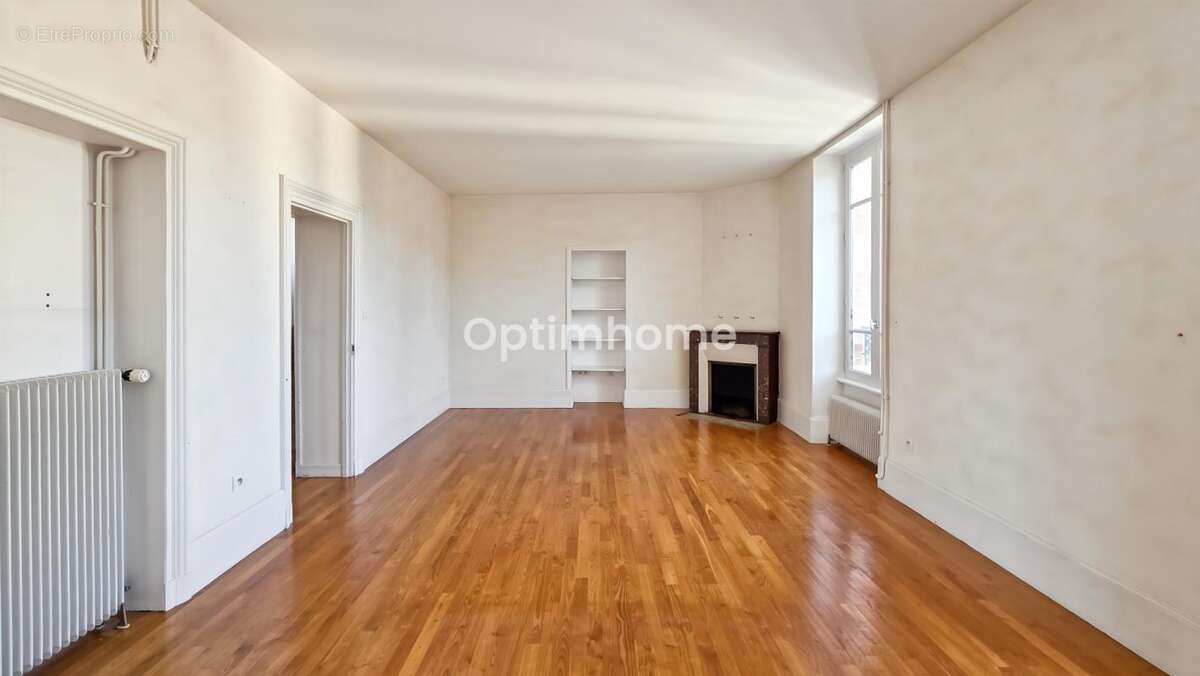T3 duplex – Bureau + mezzanine – Immeuble 1903 – Chamalières – DPE E / GES E - photo 15