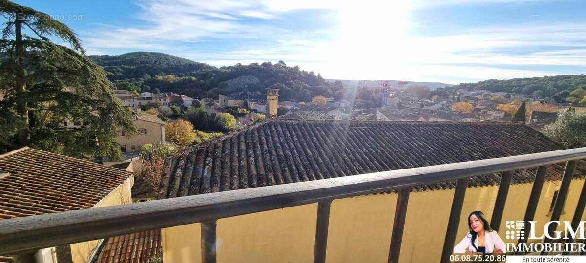 Appartement à ROGNES