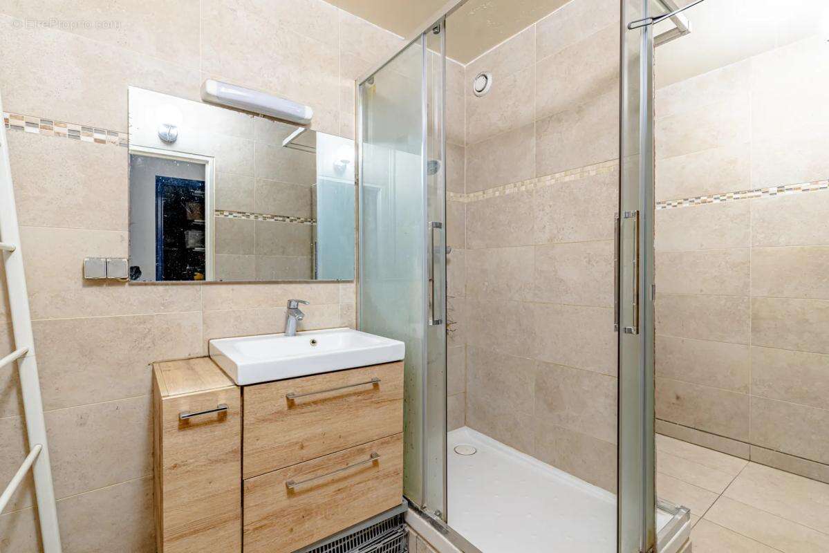 Appartement à MAISONS-ALFORT