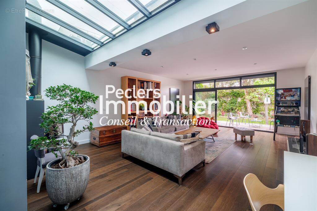 Maison à NANTERRE