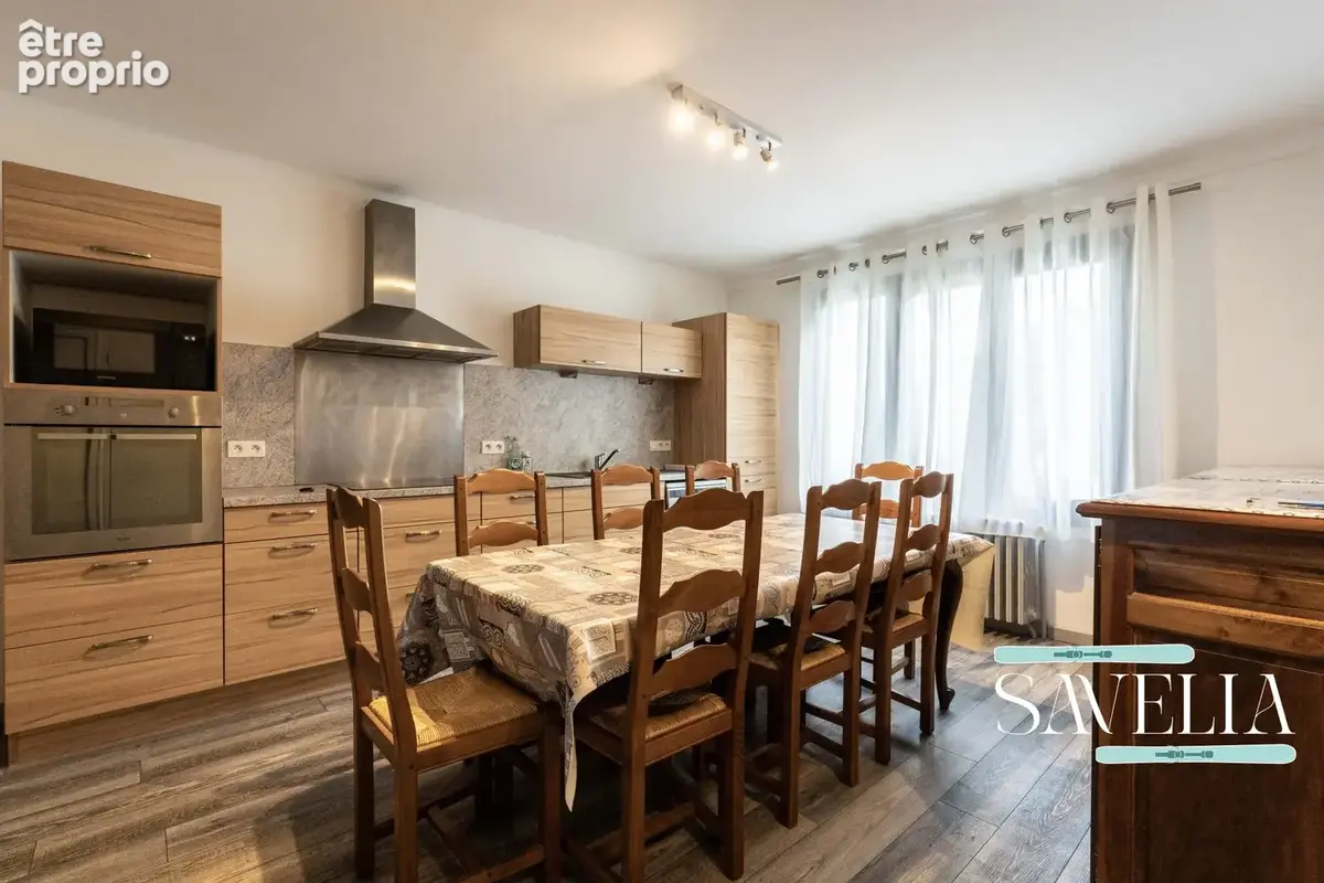 Maison 140 m² à La Perriere  - photo 6