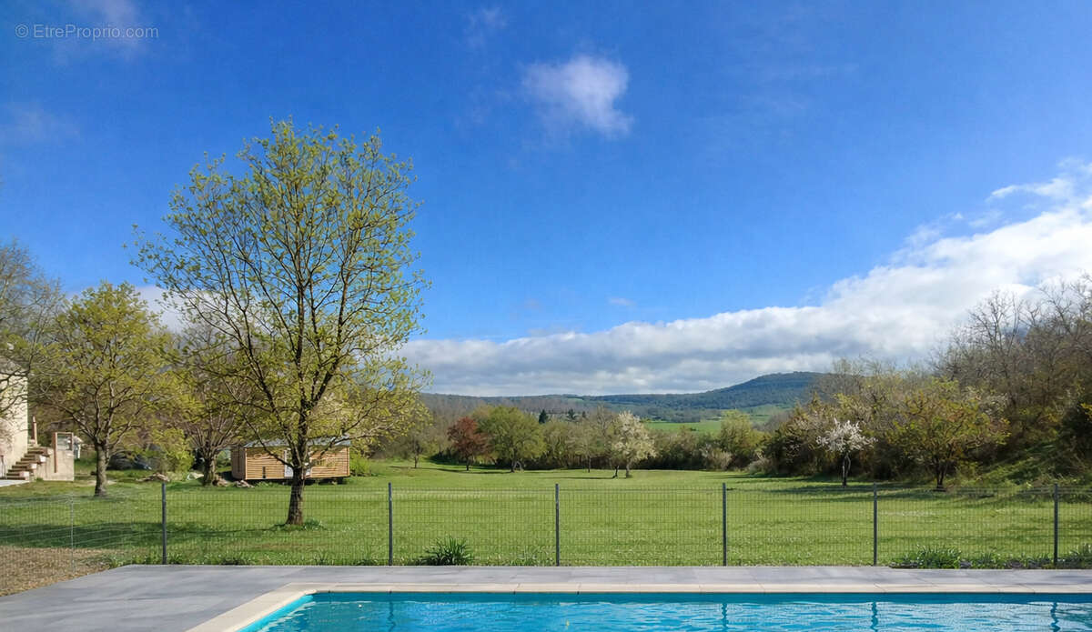 Maison à SAINT-ANTONIN-NOBLE-VAL