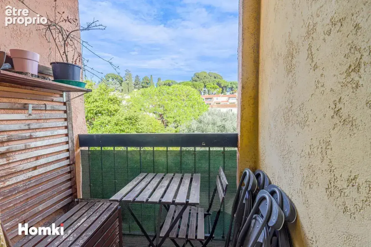 Appartement T4 de 85 m² à Cagnes-sur-Mer 06800, Avenue de la Gaude - photo 4