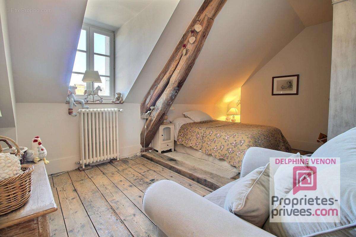 Maison à CHATEAUNEUF-SUR-LOIRE