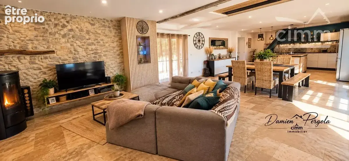 Charmante grange rénovée en pierre – Cadre paisible et ensoleillé - photo 6