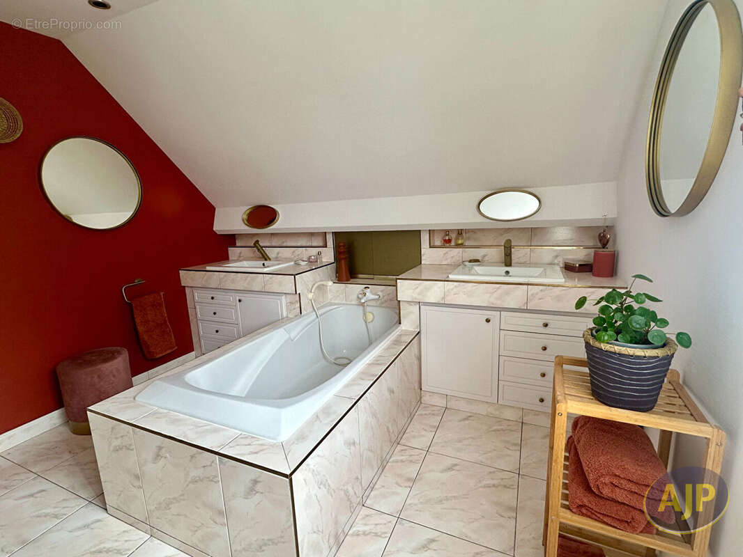 Maison à VIGNEUX-DE-BRETAGNE