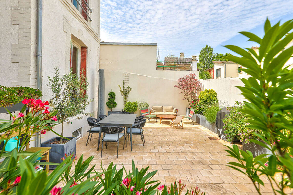 Maison à ASNIERES-SUR-SEINE