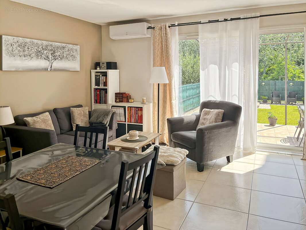 Maison à ROGNONAS