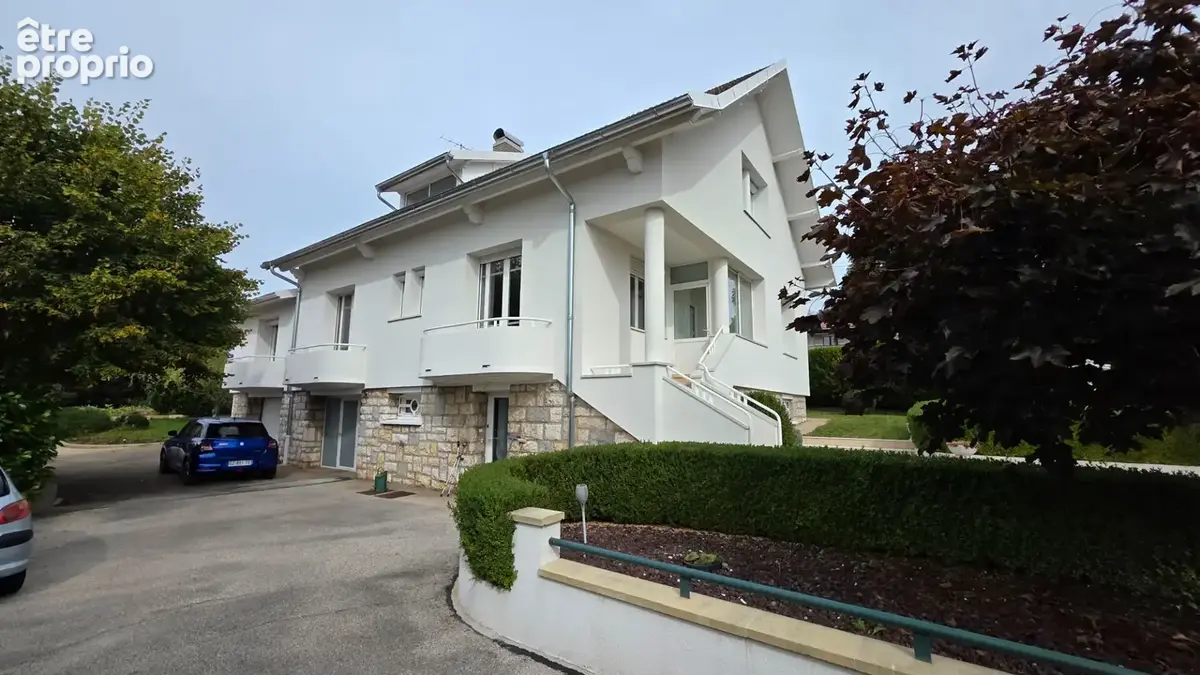Photo Maison à Oyonnax au prix de 410 000€