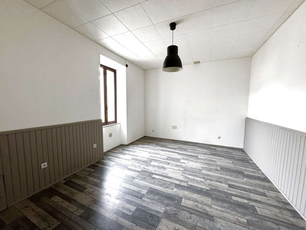 Maison de village avec terrasse et garage  à Sallèles d'Aude - photo 8