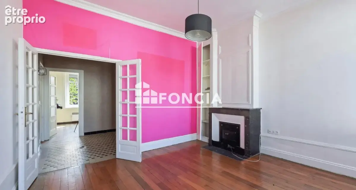 Appartement à LYON-8E