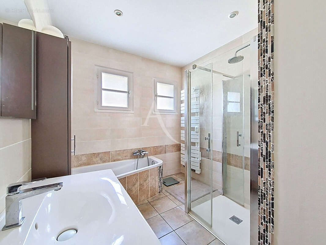 Maison à SAINT-MATHURIN-SUR-LOIRE