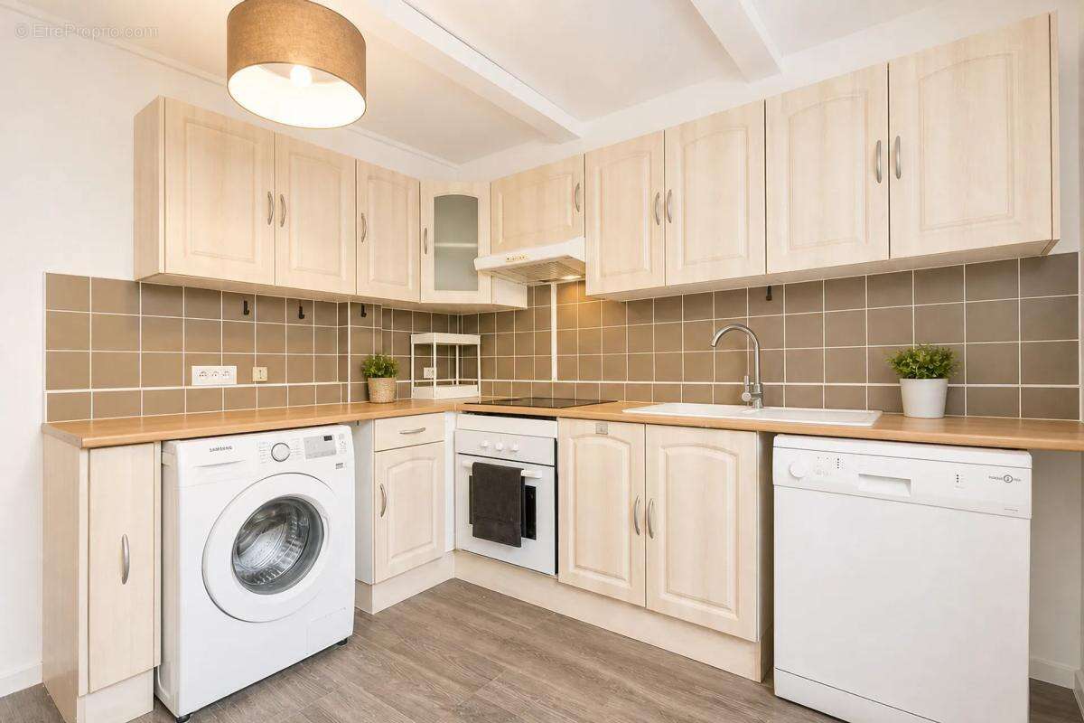 Appartement à SAINT-ETIENNE