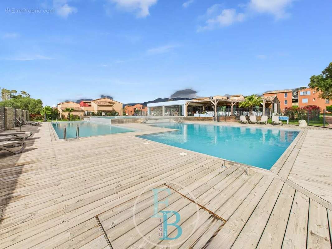 Appartement à PORTO-VECCHIO