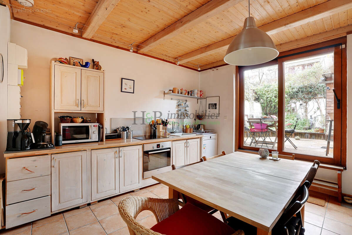 Maison à FONTENAY-SOUS-BOIS